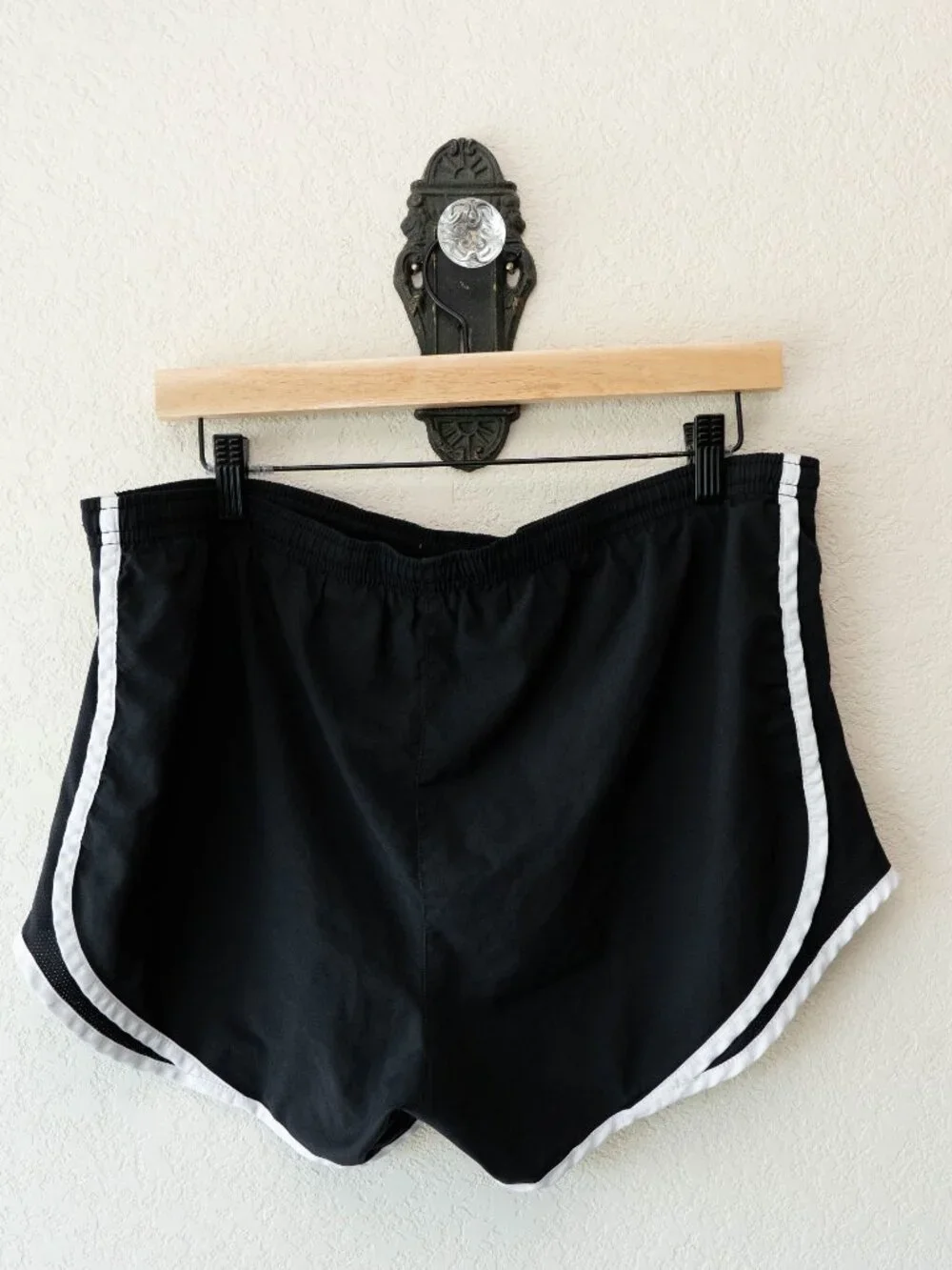 Nike Womens M Black Dri-FIT Athletic Running Shorts White Trim Swoosh Activewear